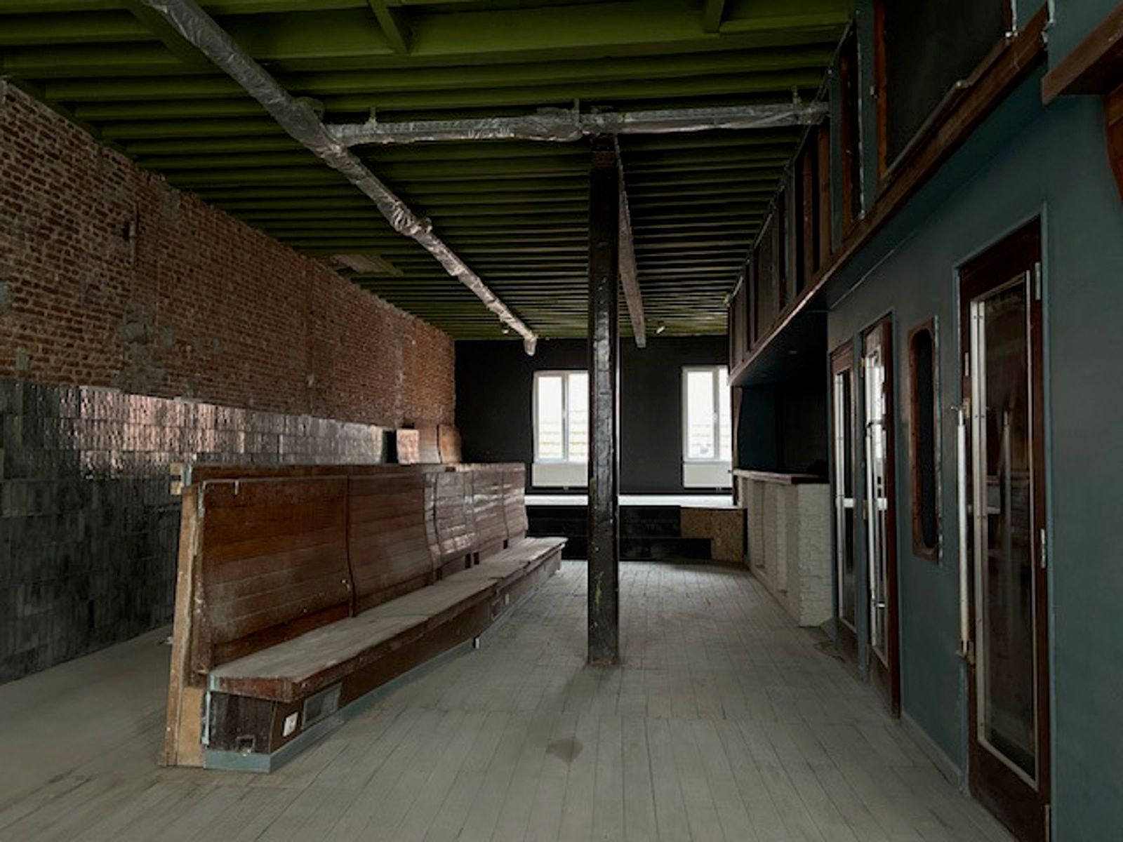 Uniek horecapand met charme te huur foto 8