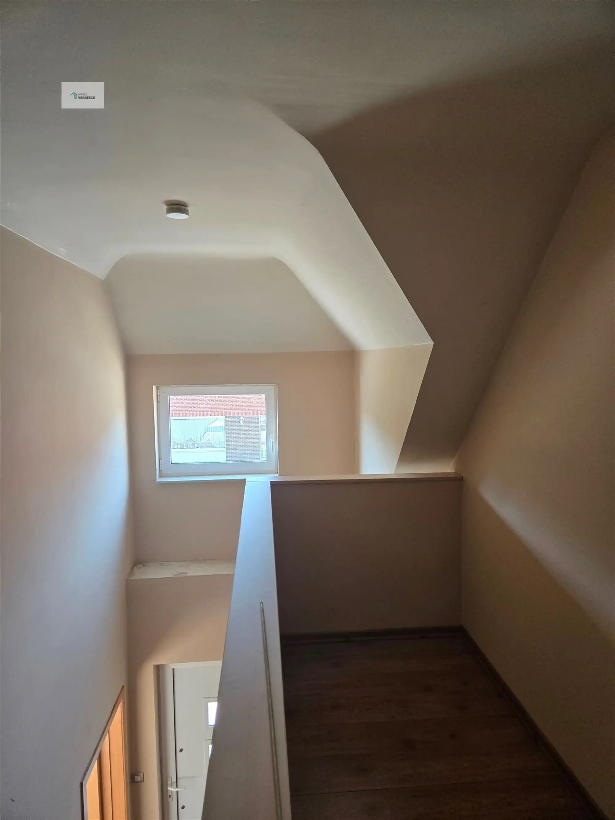 Ruime Woning met 3 Slaapkamers in Bale foto 51