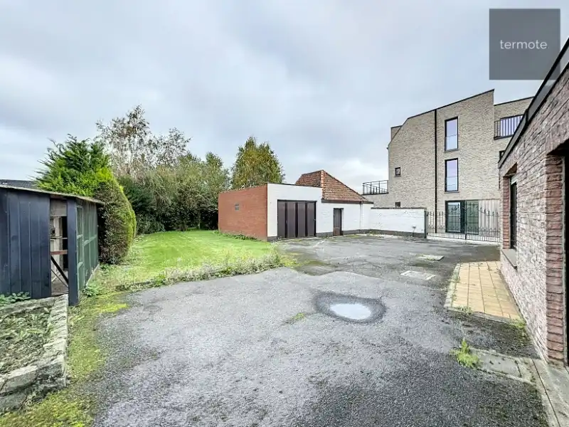 twee woonhuizen foto 20