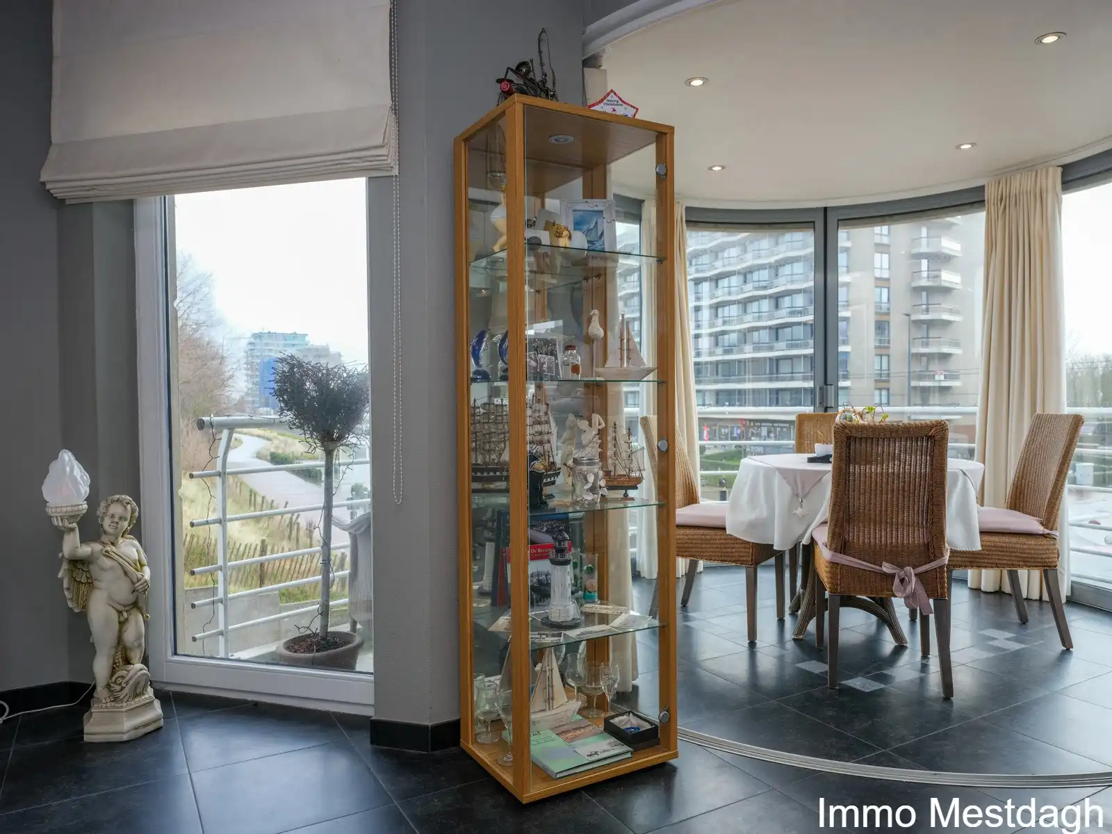 Luxueus Appertement met Panoramisch Zee- en Duinenzicht foto 12