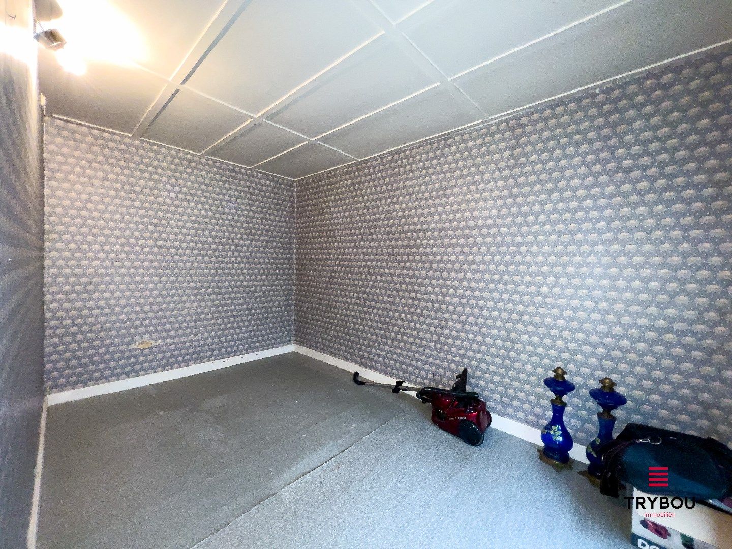 Te renoveren woning in centrum van Houthulst op perceel van 1042m² foto 12