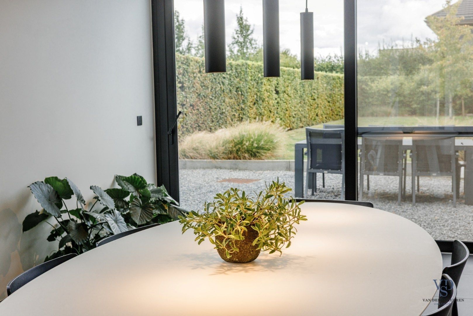 Moderne, energiezuinige (EPC label A) vernieuwbouw foto 9