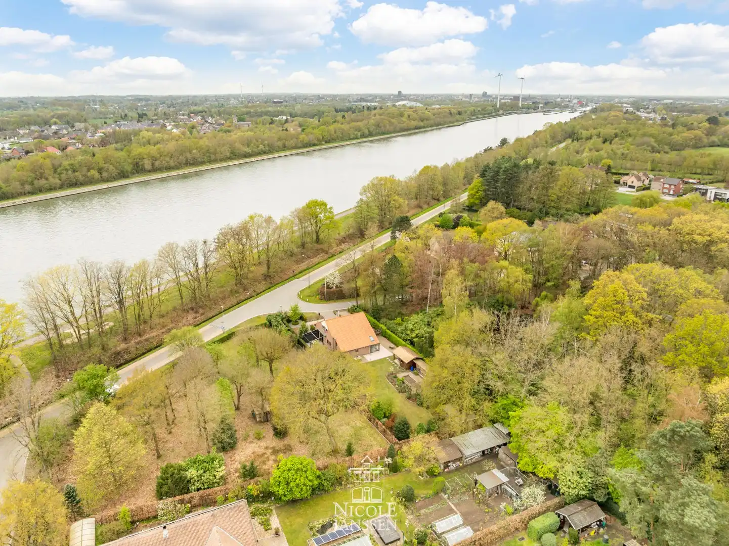 Comfortabele gezinswoning in Godsheide  foto 3