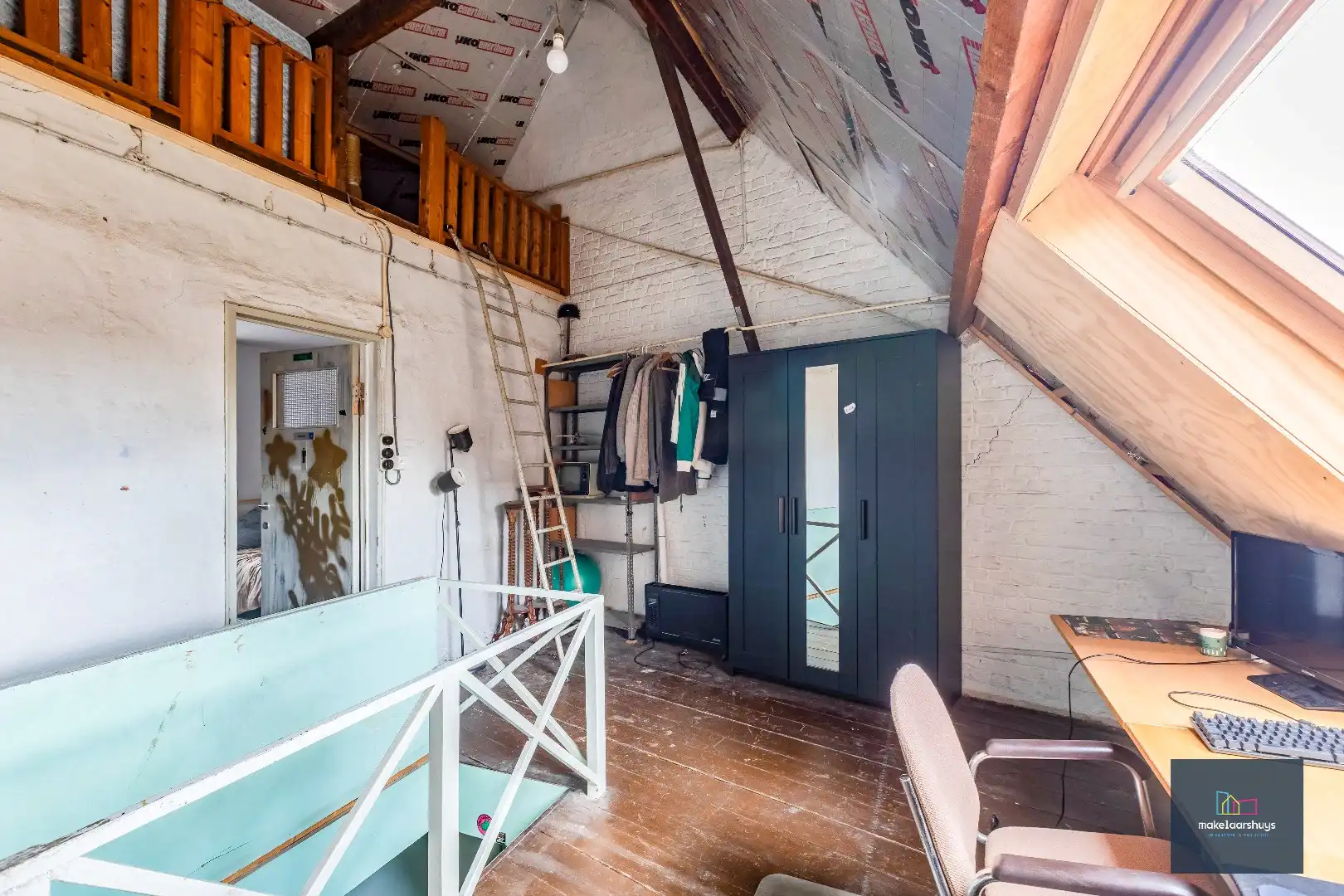 Woning met 3 slaapkamers en verrassende tuin met bijgebouwen foto 29