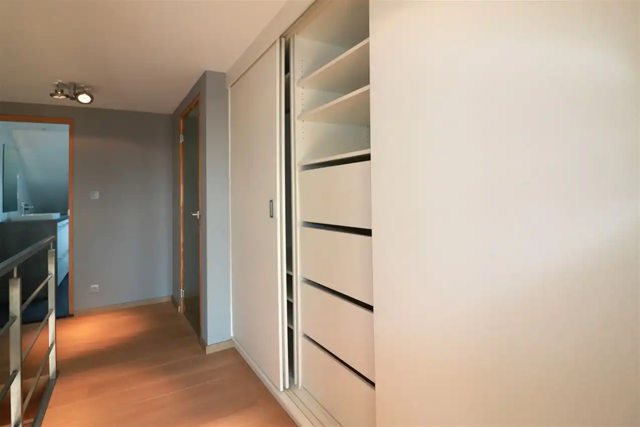 Moderne stadswoning met groot dakterras te midden van centrum foto 25