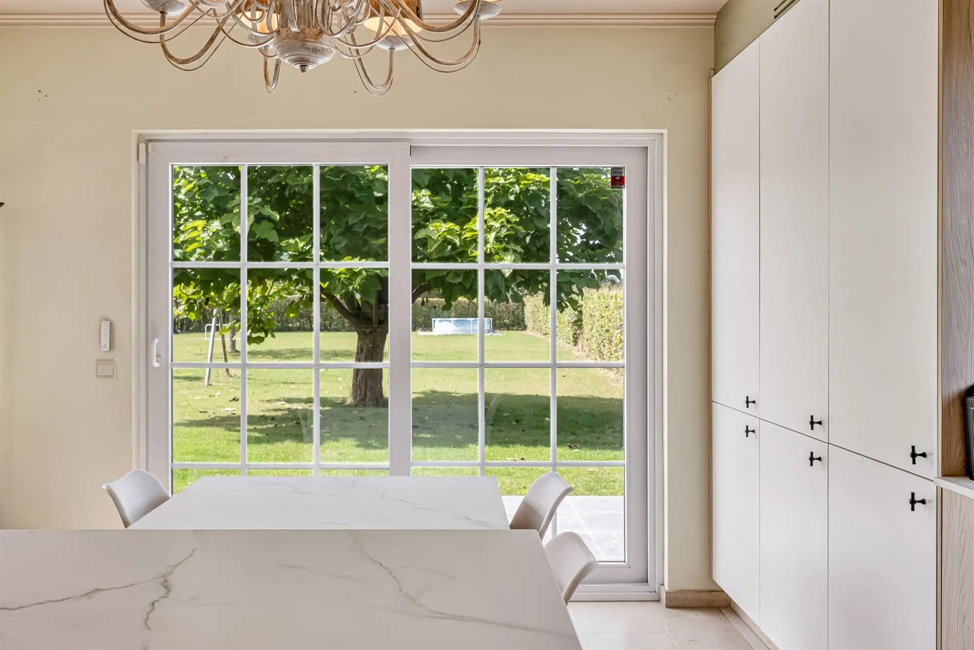 Ruime instapklare familiewoning in een groene en landelijke omgeving foto 13