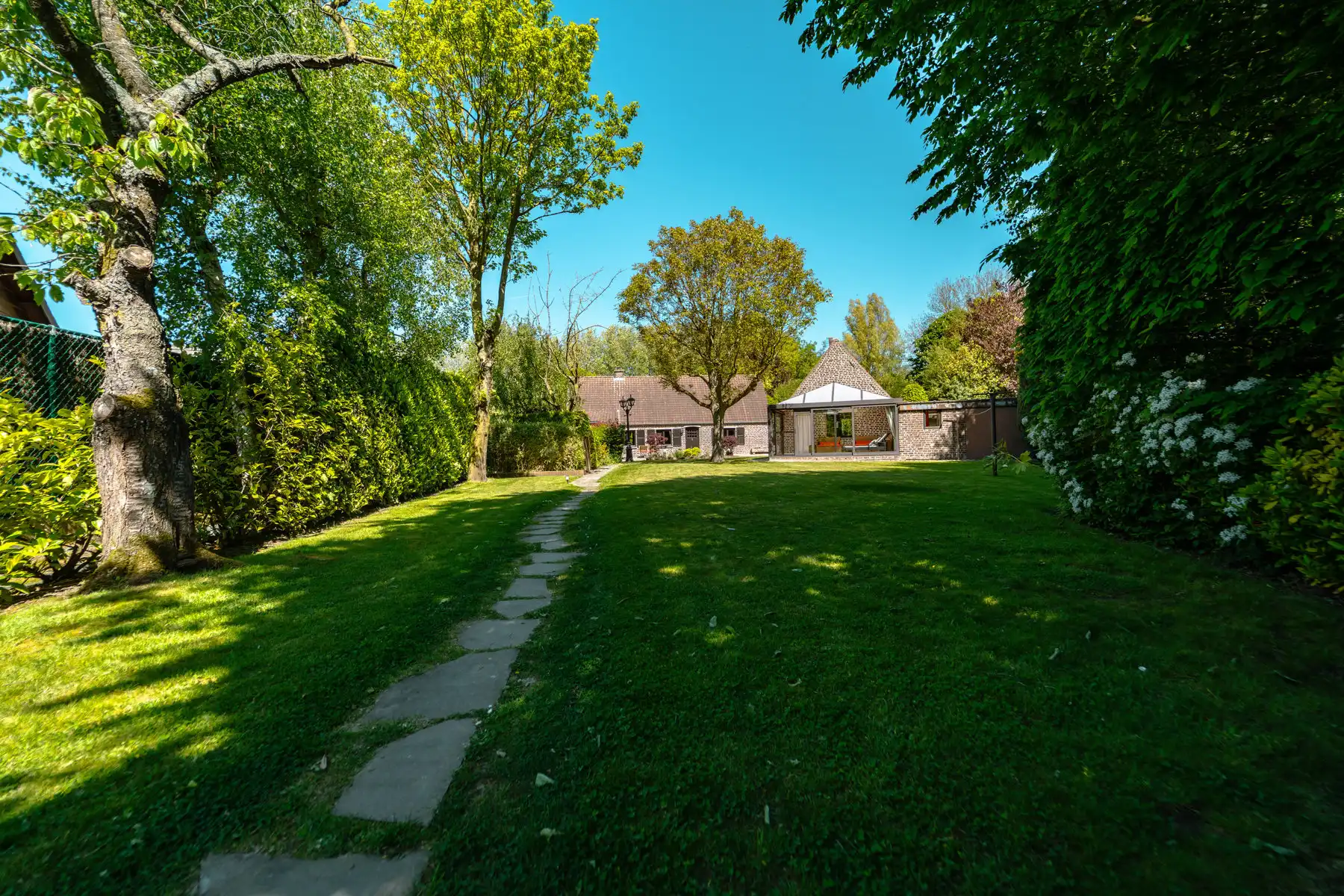 Exclusieve eigendom op ±3.300 m²: wonen op een privé-eiland foto 20