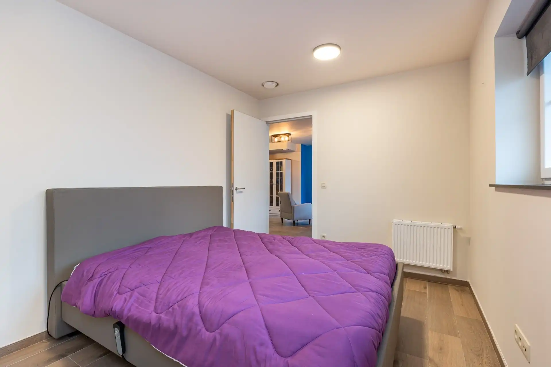 Uitstekend gelegen gelijkvloers appartement met 1 slaapkamer en carport (62m²) foto 6