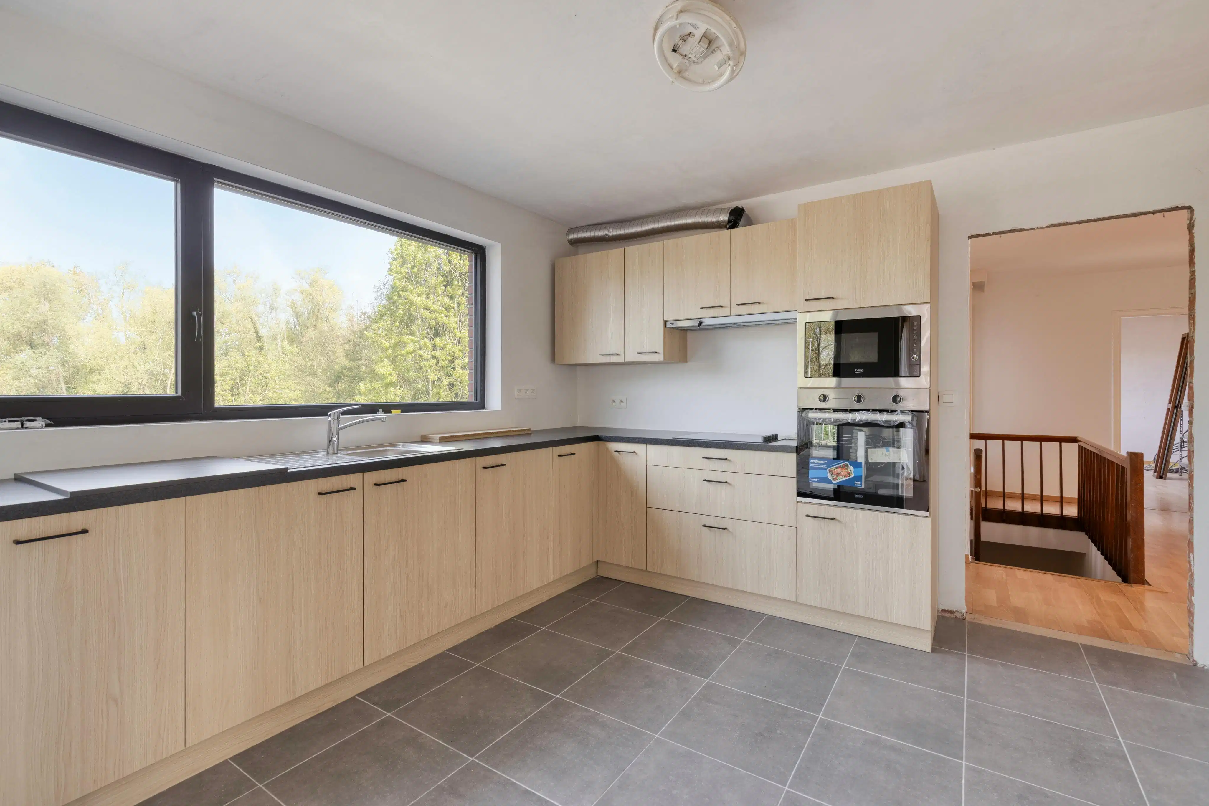 Handelspand met woonst te koop in centrum Landegem foto 13