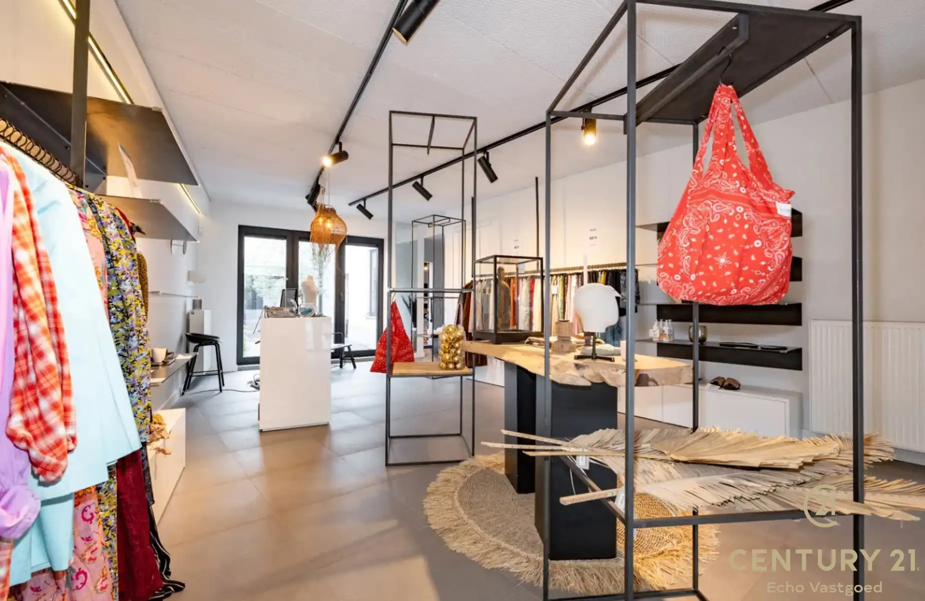 Instapklare handelsruimte in hartje Oud-Turnhout foto 7