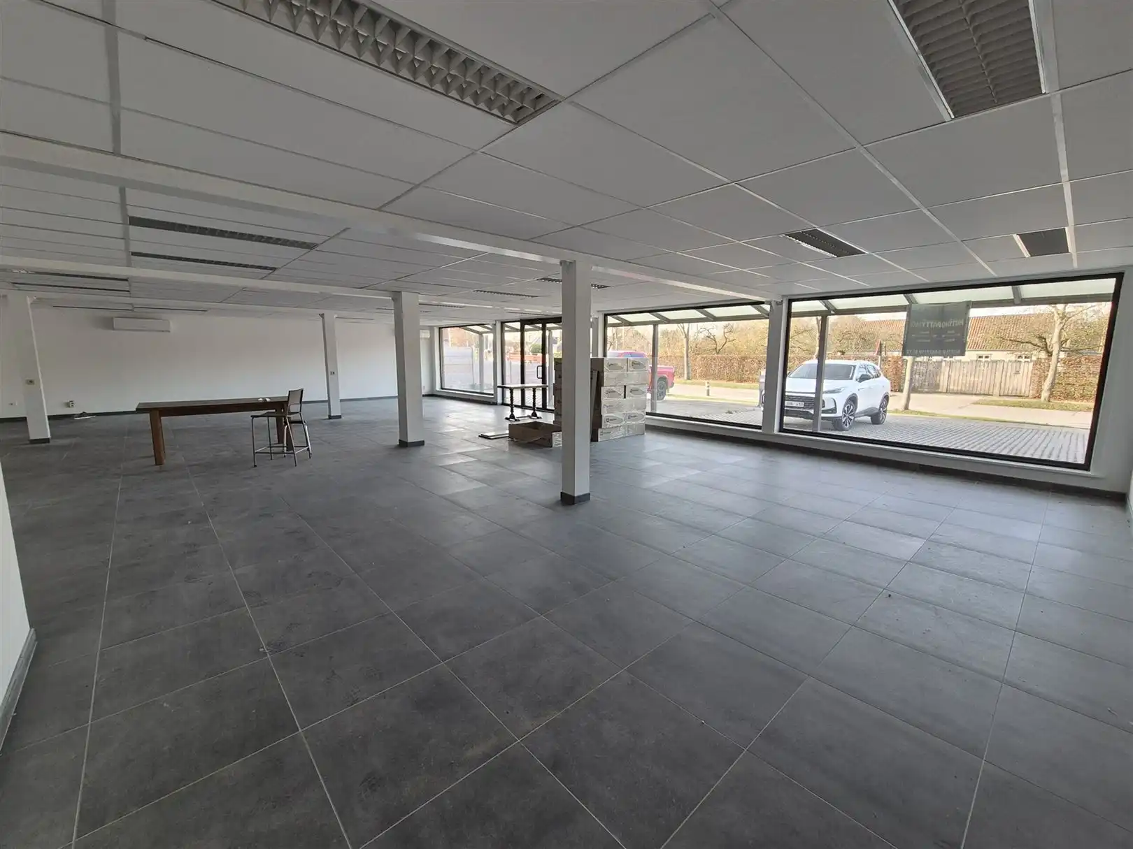 Handelsruimte met aansluitend appartement foto 6