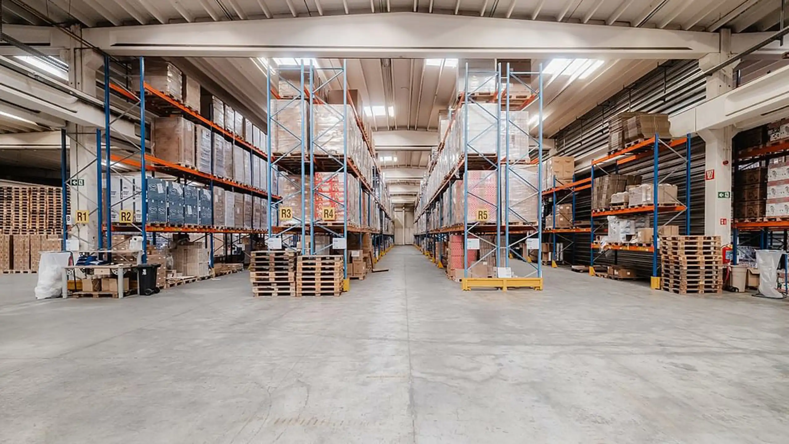 Logistieke magazijn op strategische locatie in Boortmeerbeek foto 3