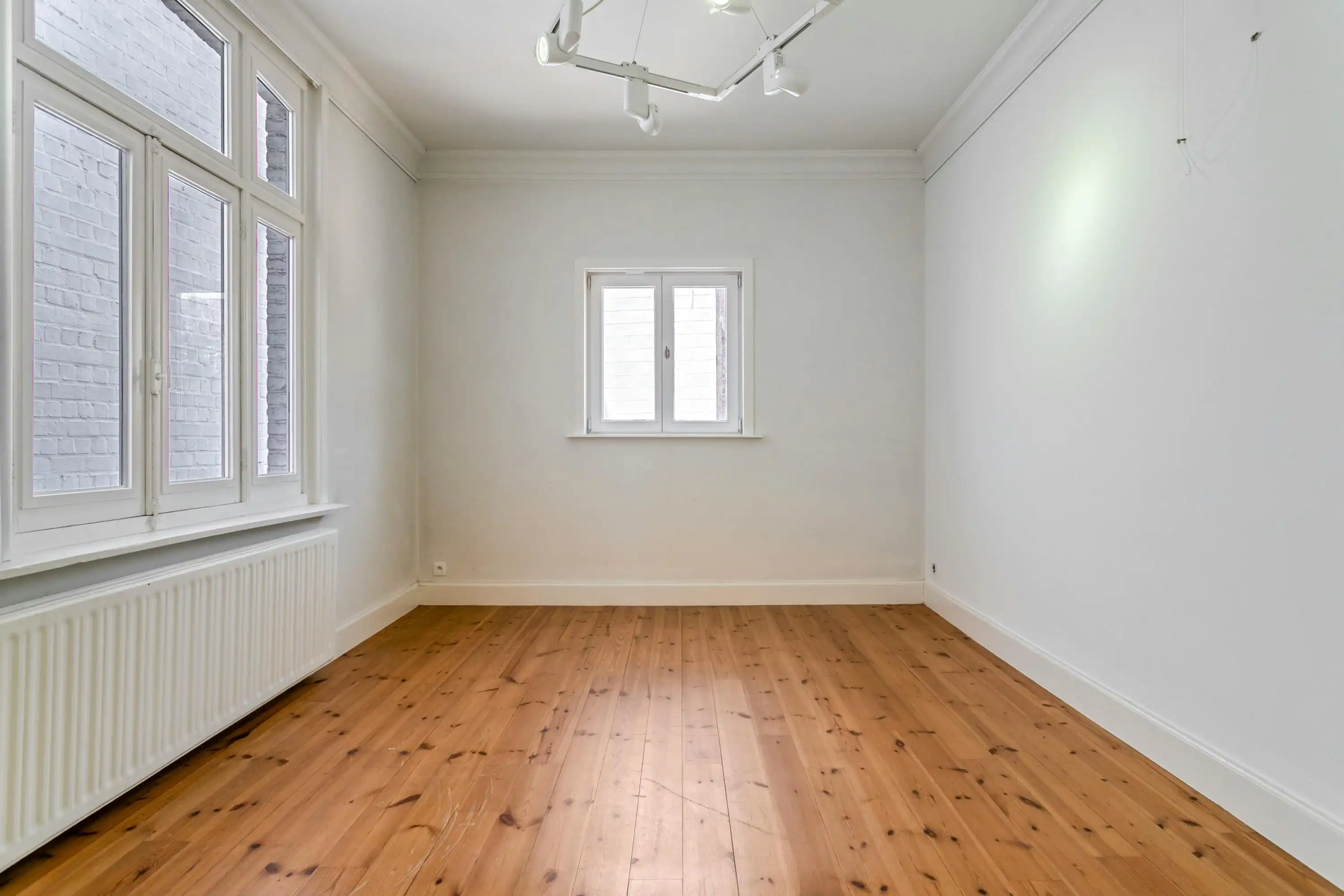 Authentieke burgerwoning met 4 slaapkamers in hartje Roeselare foto 10