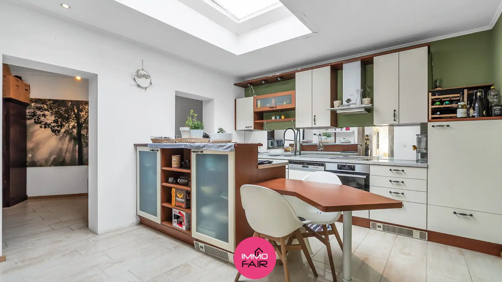 Karaktervolle, budgetvriendelijke gezinswoning in hartje Lanaken  foto 4