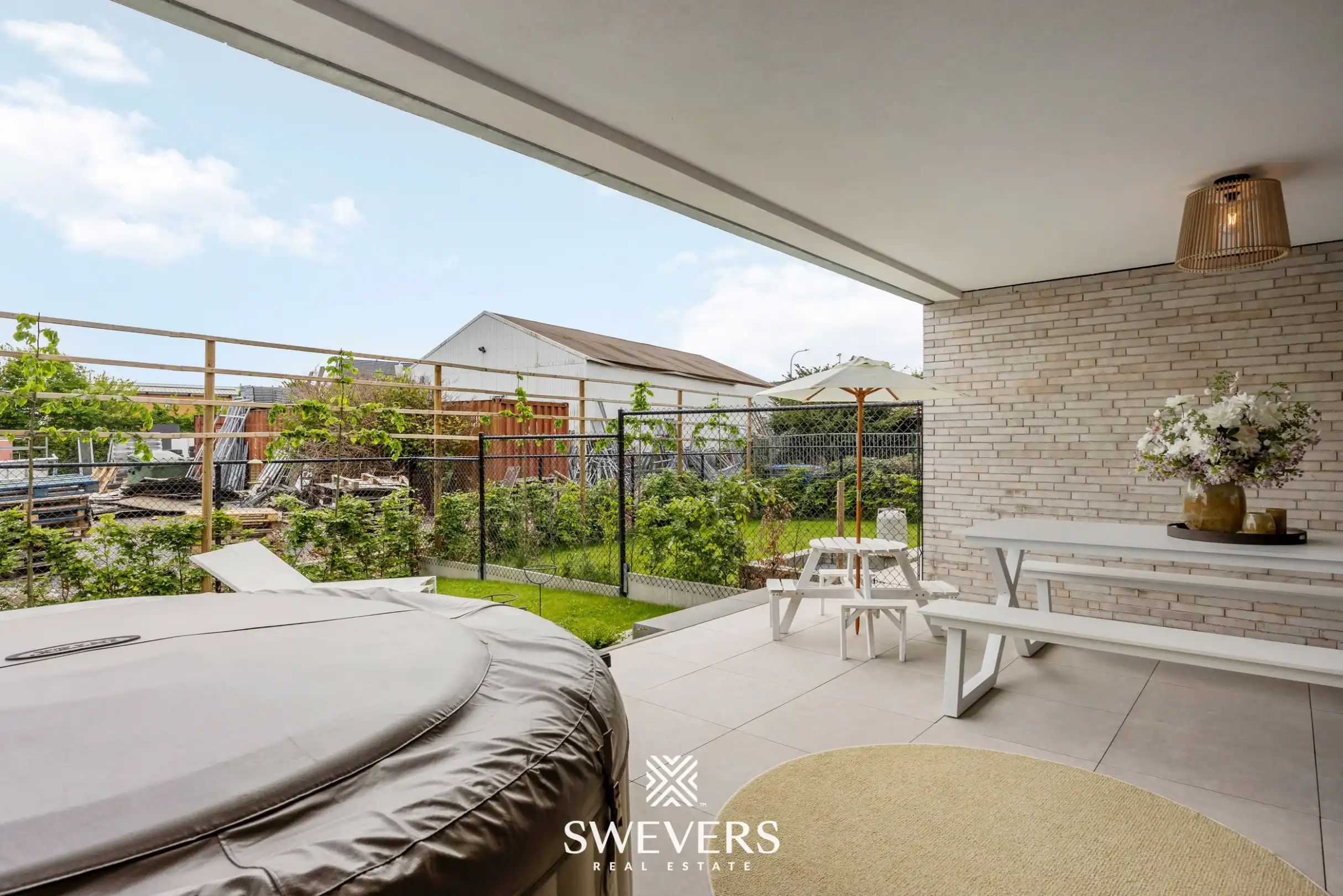 Nieuwbouwappartement met ruim terras, privétuin en ondergrondse staanplaats foto 21