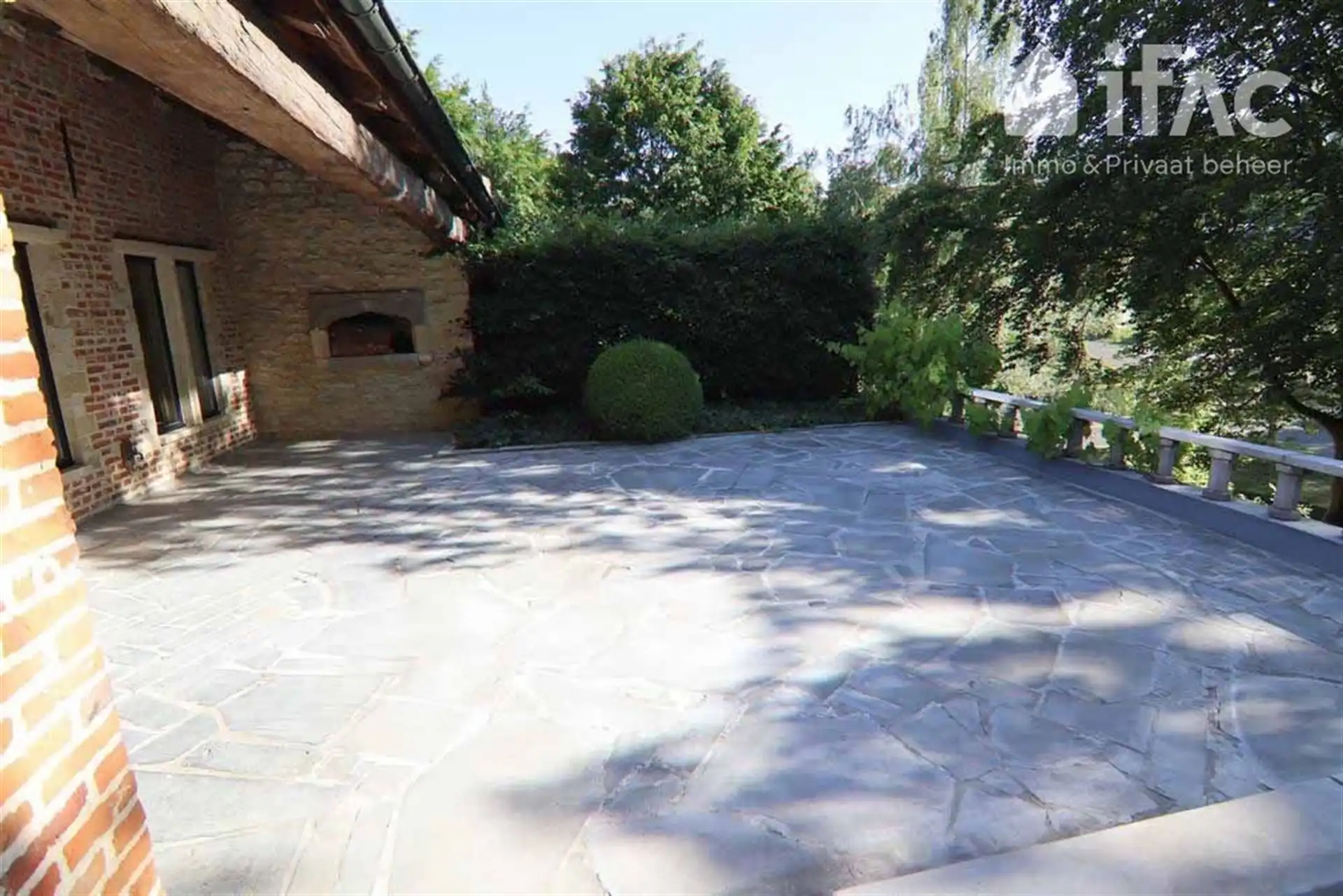 Karaktervolle villa foto 4