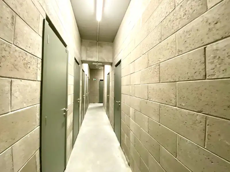 Instapklaar recent appartement met 2 slaapkamers foto 32