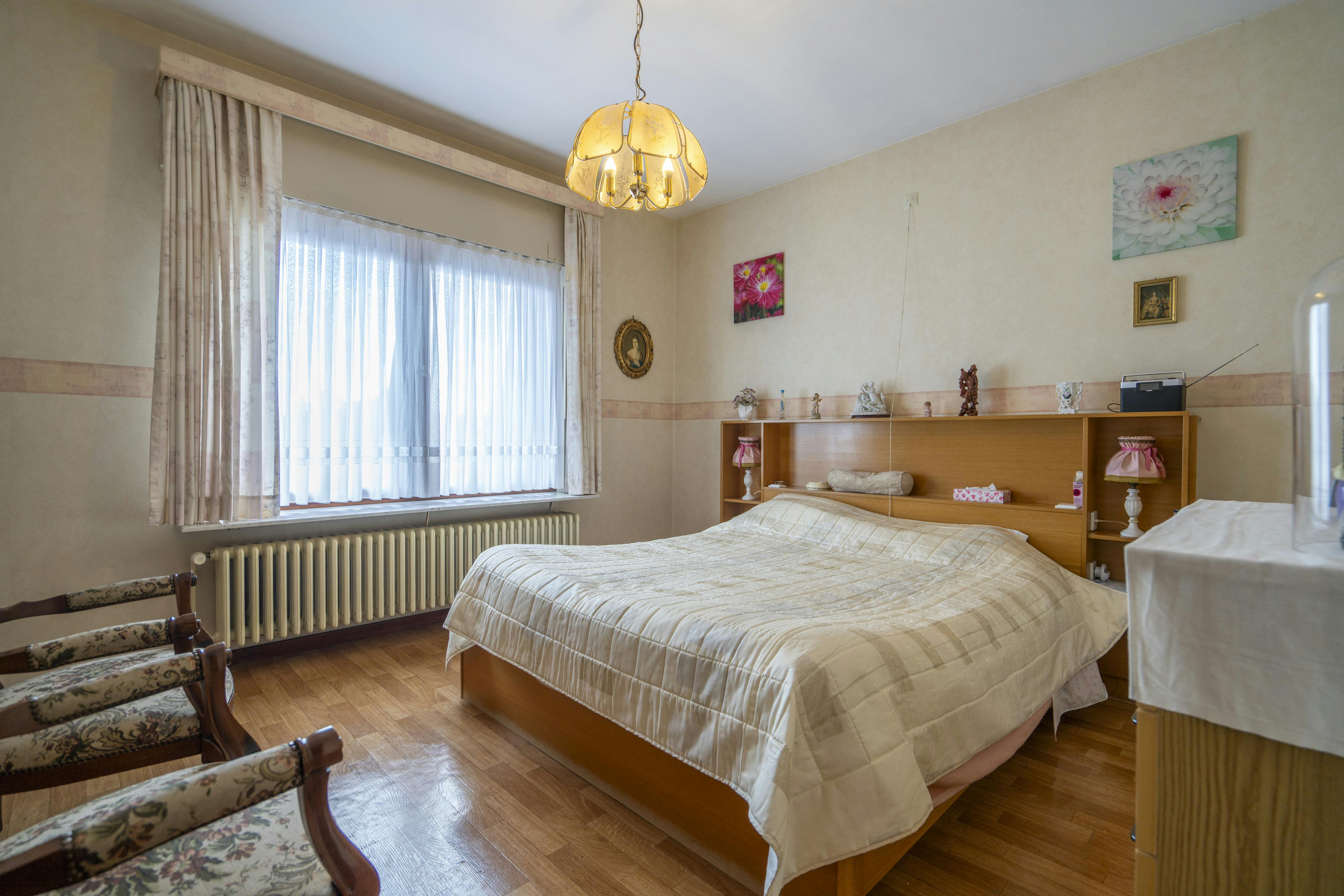  Ruim woonappartement (151 m²) te koop in Heule foto 8