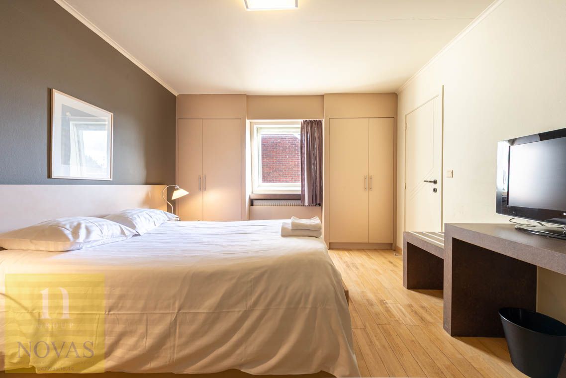 Authentiek handelspand / hotel met restaurant, feestzaal en mooie tuin op ideale locatie. foto 4