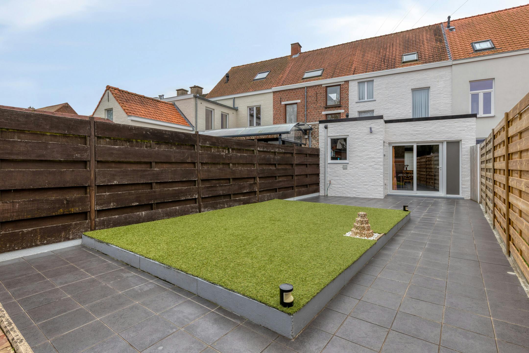 Instapklare gezinswoning met tuin en 4 slpk in Rumbeke foto 14