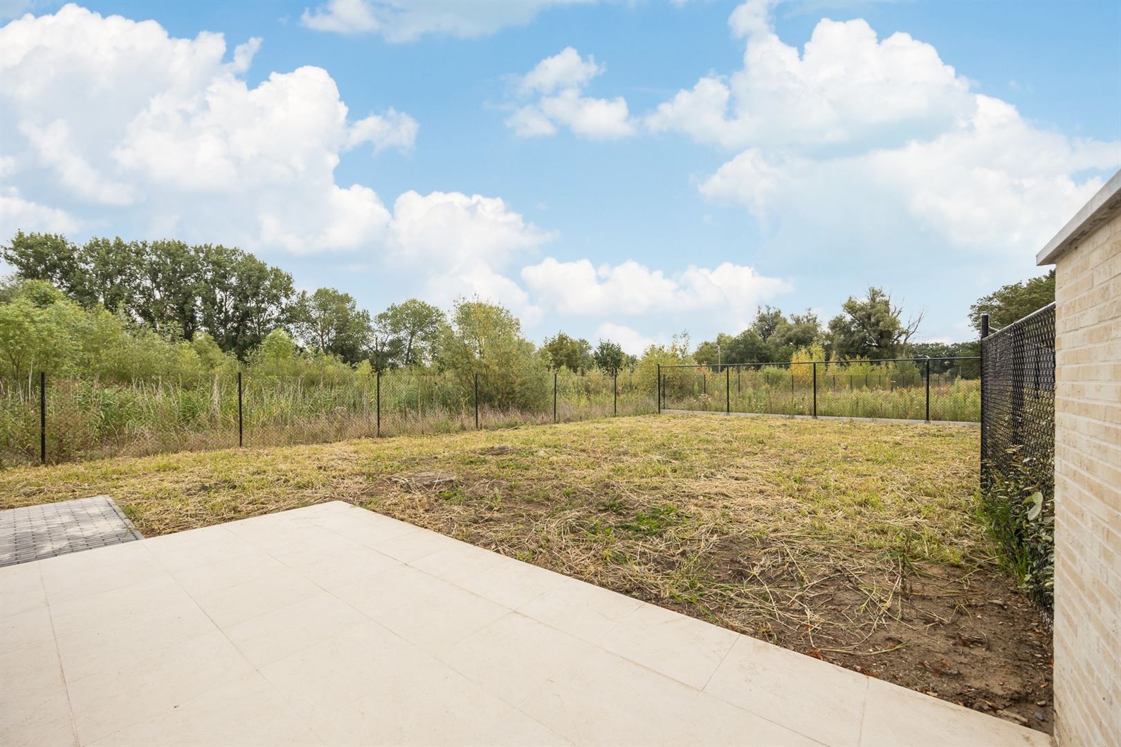 Duurzame, halfopen nieuwbouwbouwing op zuidwest perceel.  foto 28