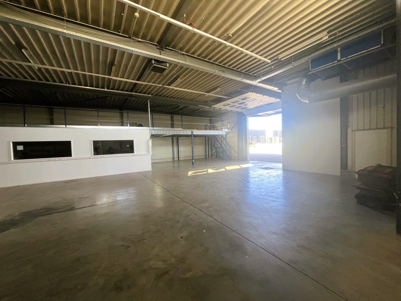 Bedrijfsgebouw met woonst op 60a01ca foto 11