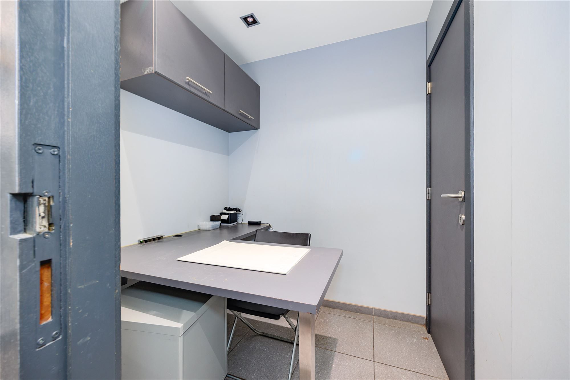 Vergund opbrengsteigendom - handelsglvl + 2 appt foto 9