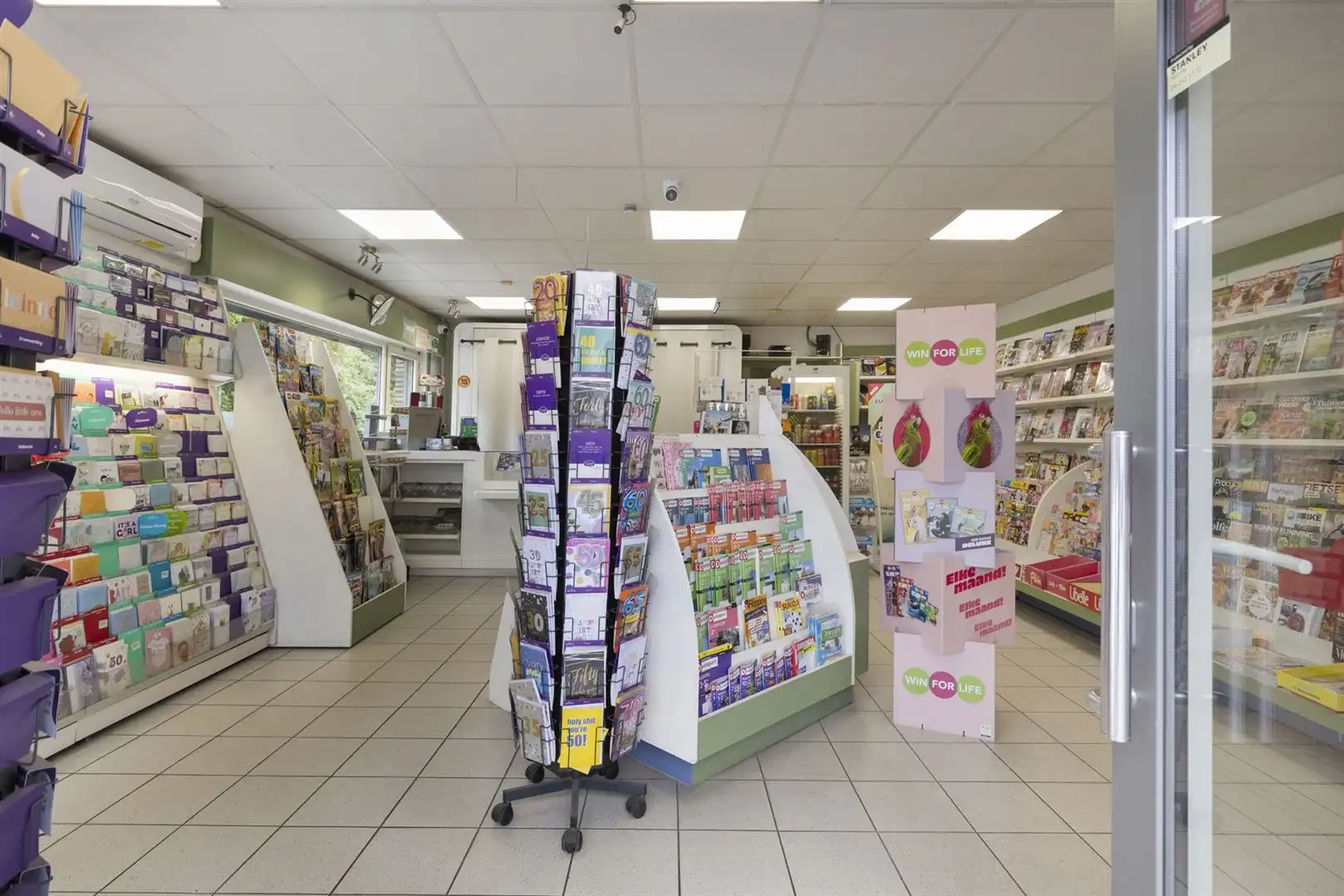 Handelswoning op commerciële toplocatie! foto 30