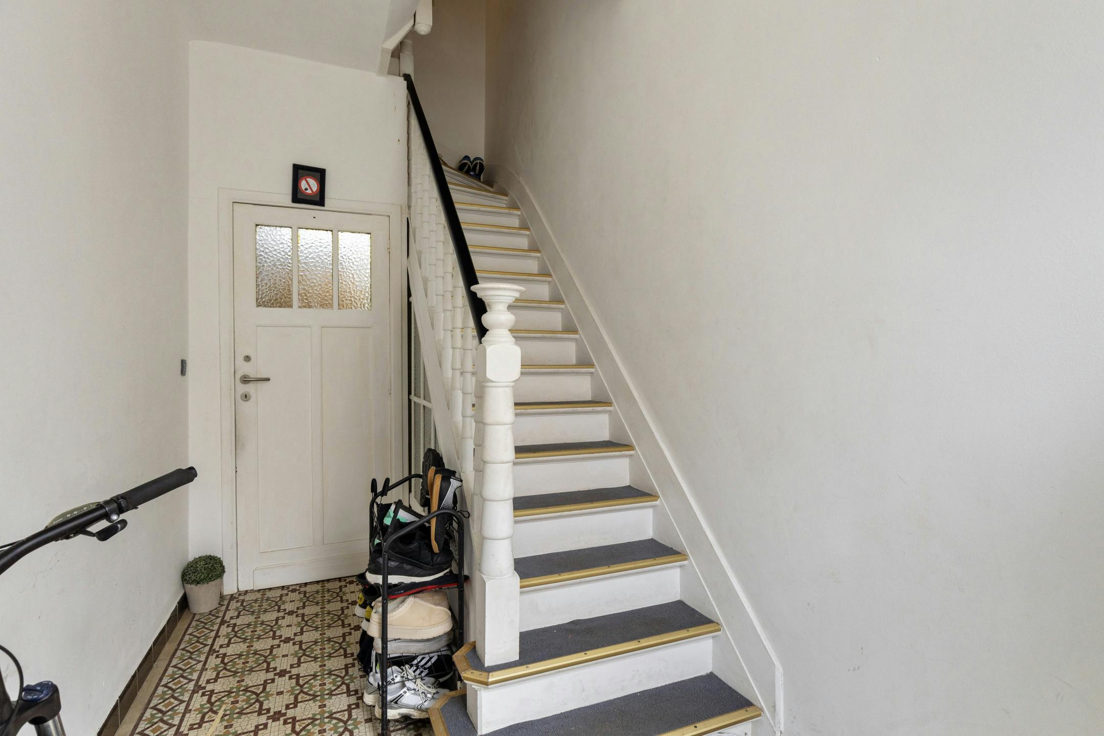 Huis met tal van mogelijkheden te koop in Strombeek-Bever  foto 9