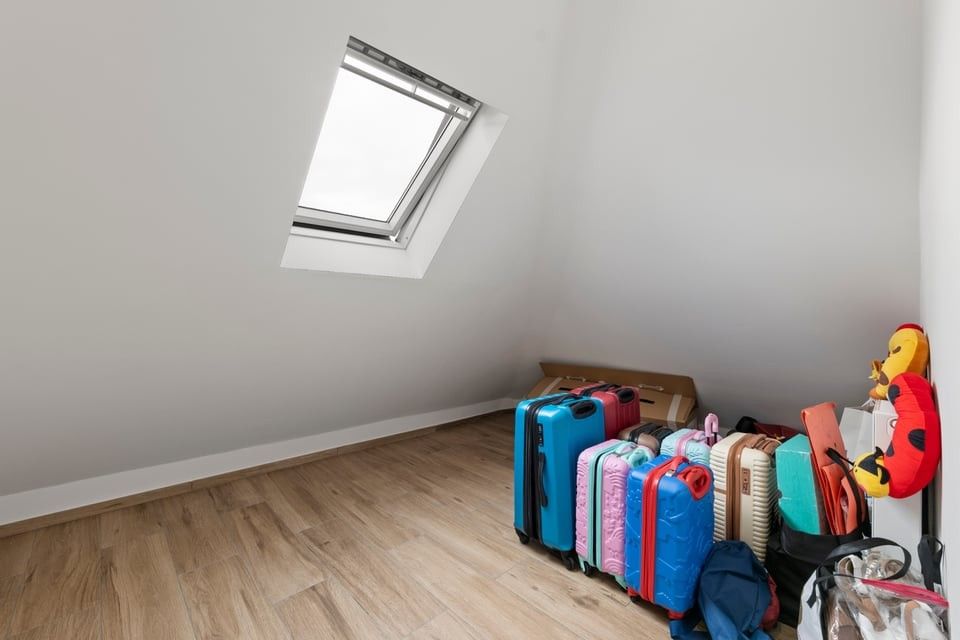 RUIME, GERENOVEERDE OPEN BEBOUWING MET 6 SLKS EN KNAPPE TUIN IN ALKEN foto 33