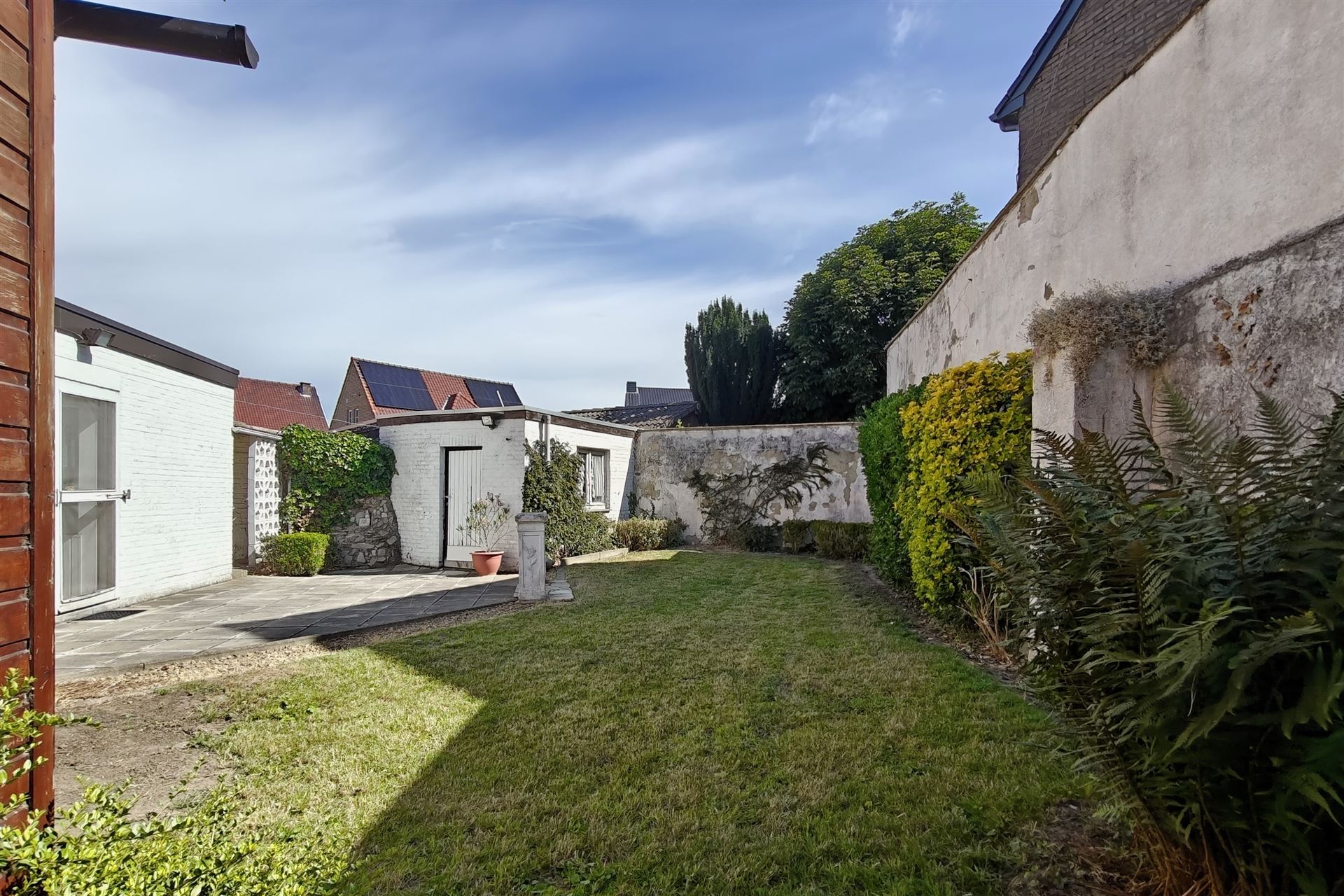 Goed onderhouden woning met 3 slpk. en 2 ingangen in Mopertingen foto 17