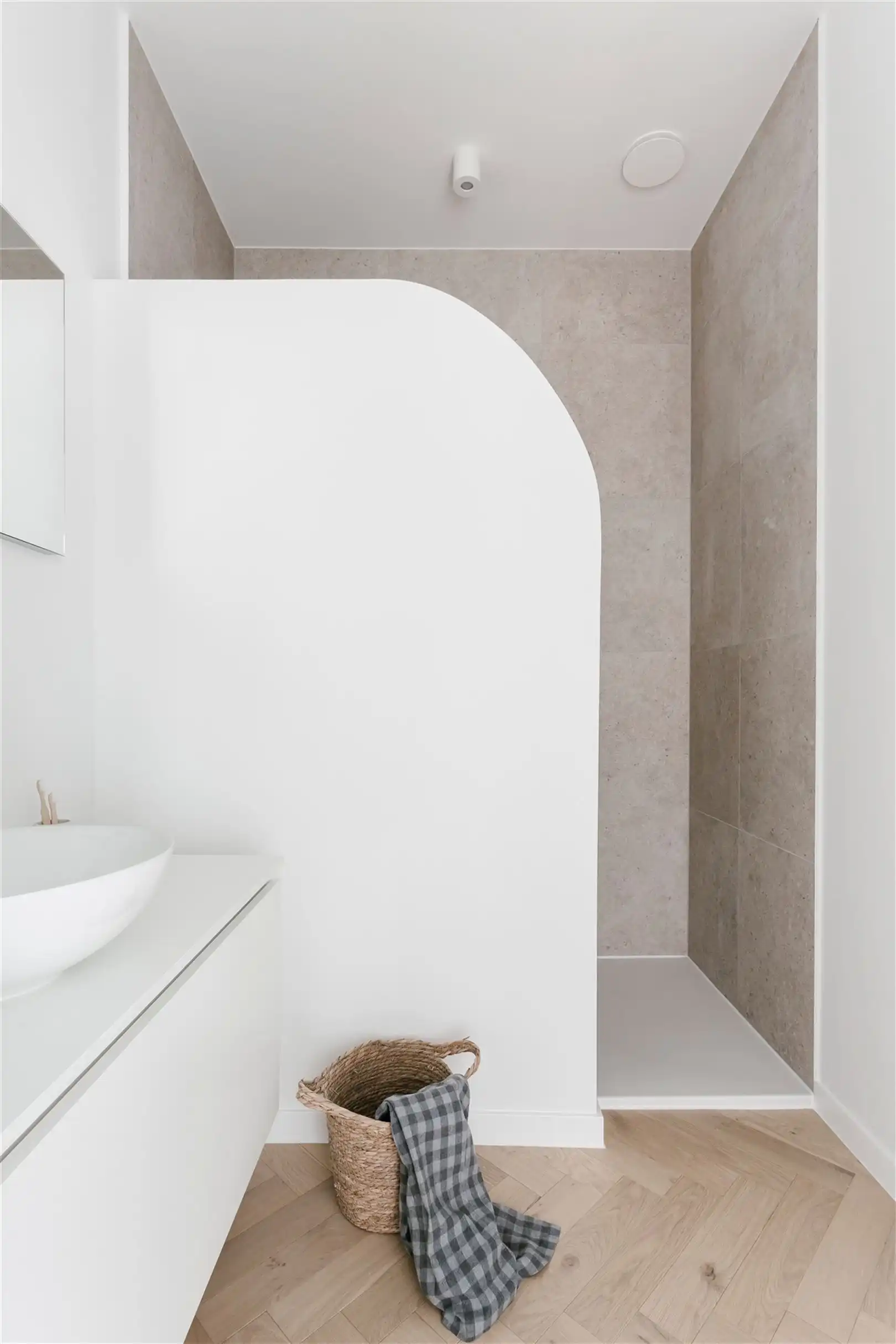Luxueuze gerenoveerde herenwoning op toplocatie foto 28