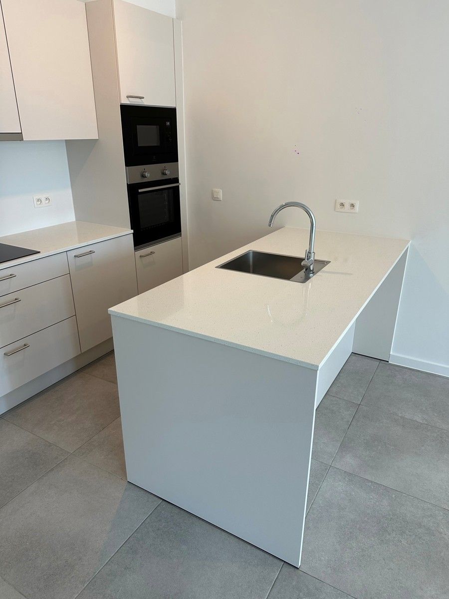 Prachtig 1 slaapkamer appartement met groot TERRAS foto 6