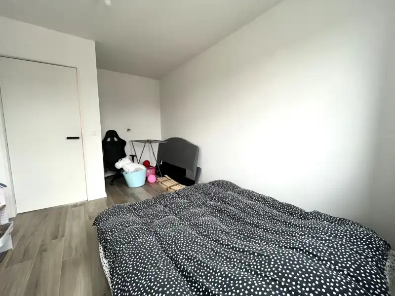 Ruim en lichtrijk appartement met garage op rustige, centrale ligging foto 12