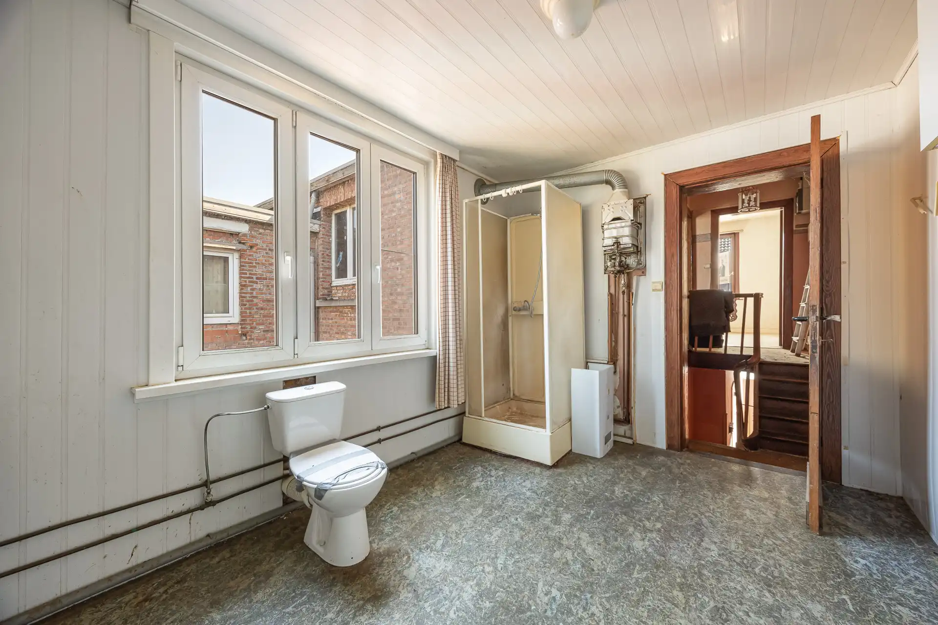 Project met potentieel: Te renoveren woning met koer! foto 13
