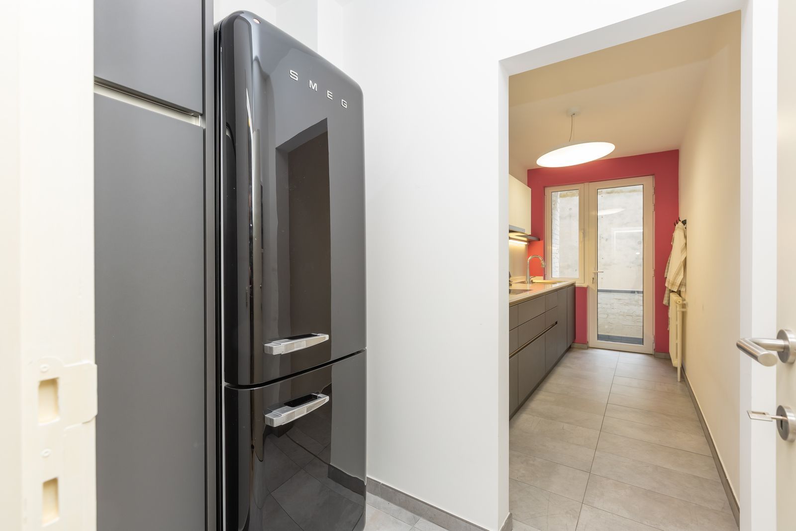 Gerenoveerd appartement met 2 slpk en lateraal zeezicht foto 5