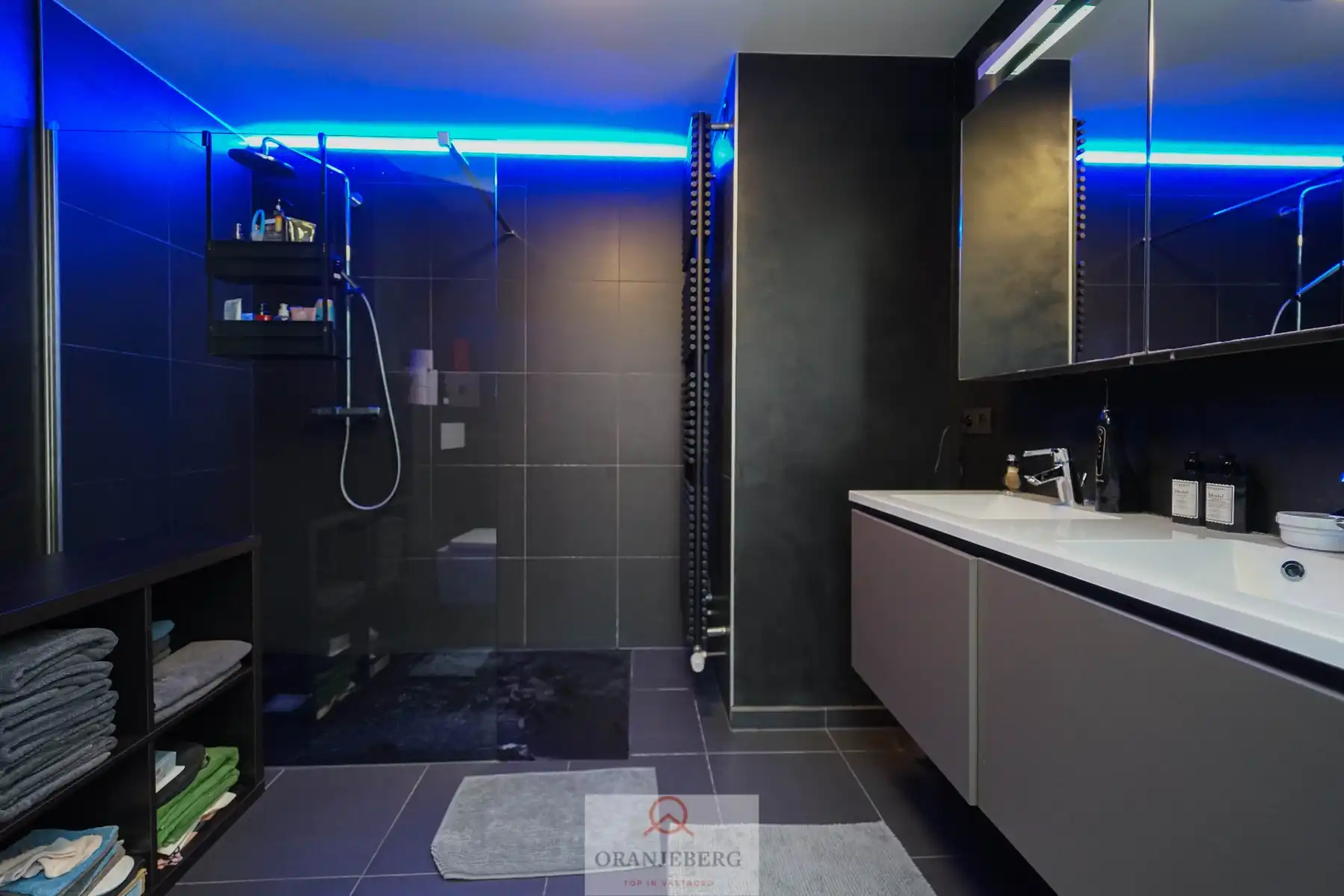 Duplex-appartement in voormalige industriële katoenspinnerij foto 14