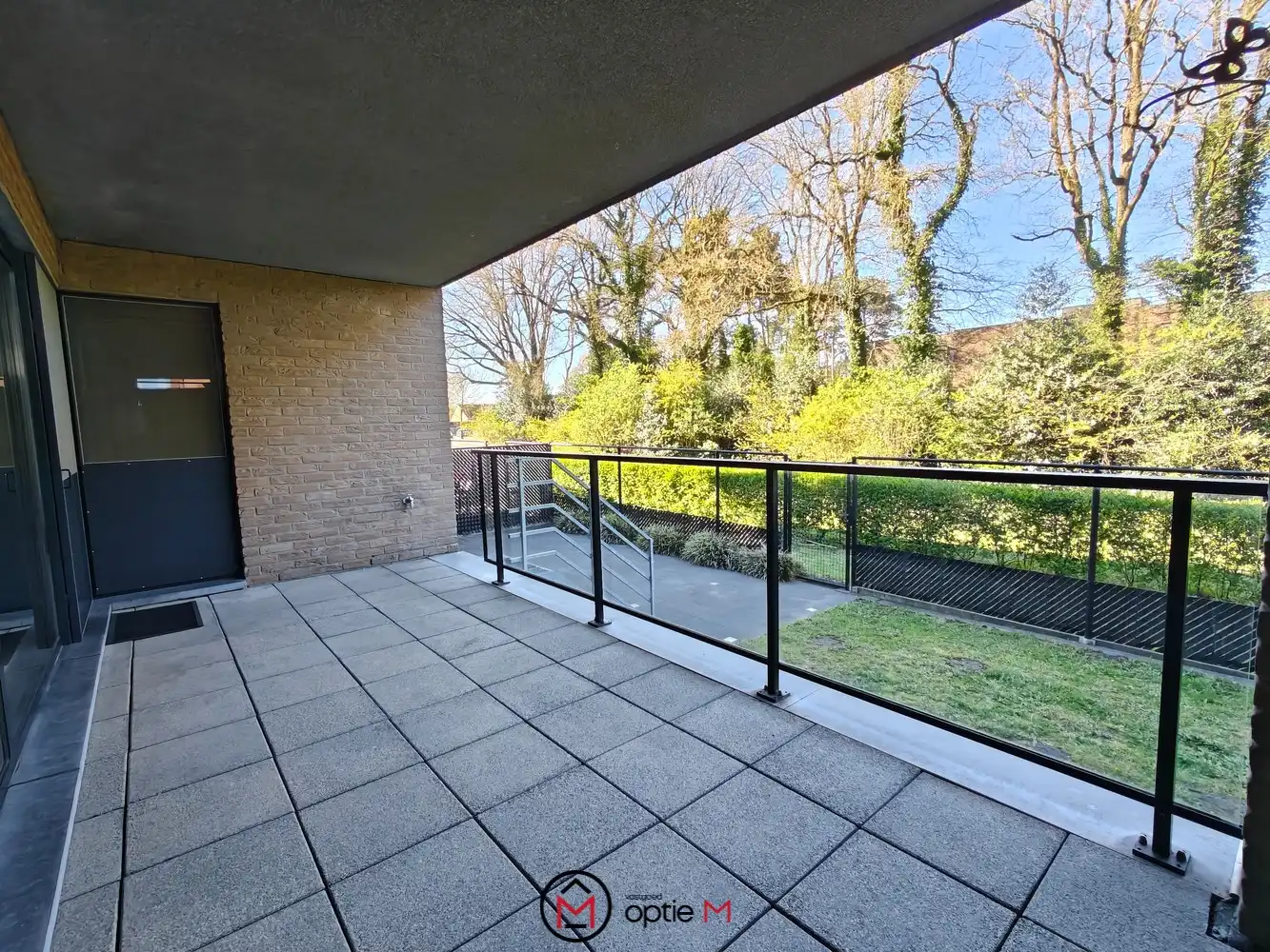 Appartement te huur in Genk – gelijkvloers wonen met tuin en overdekt terras foto 13