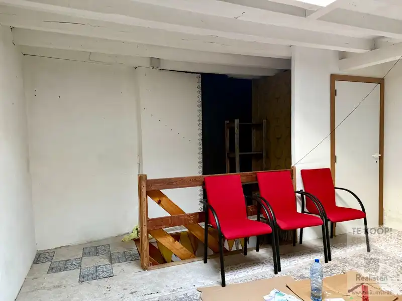 2 Appartementen + 4 winkels foto 30