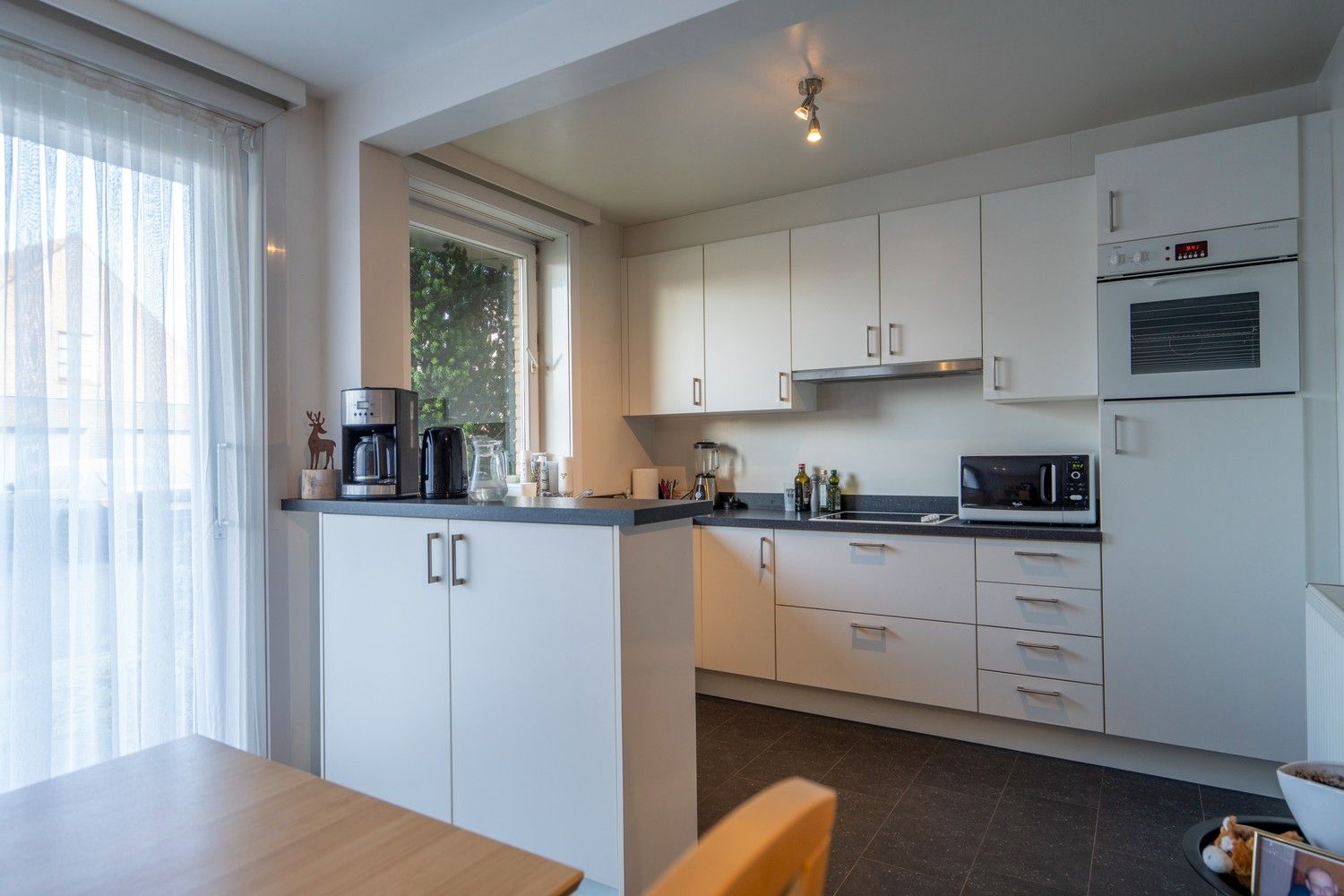 GELIJKVLOERS APPARTEMENT foto 7