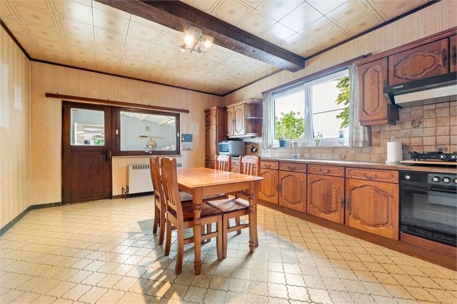 RENOVATIEPROJECT MET POTENTIEEL EN REEDS VERNIEUWDE VERDIEPING IN HARTJE KORTENAKEN foto 18