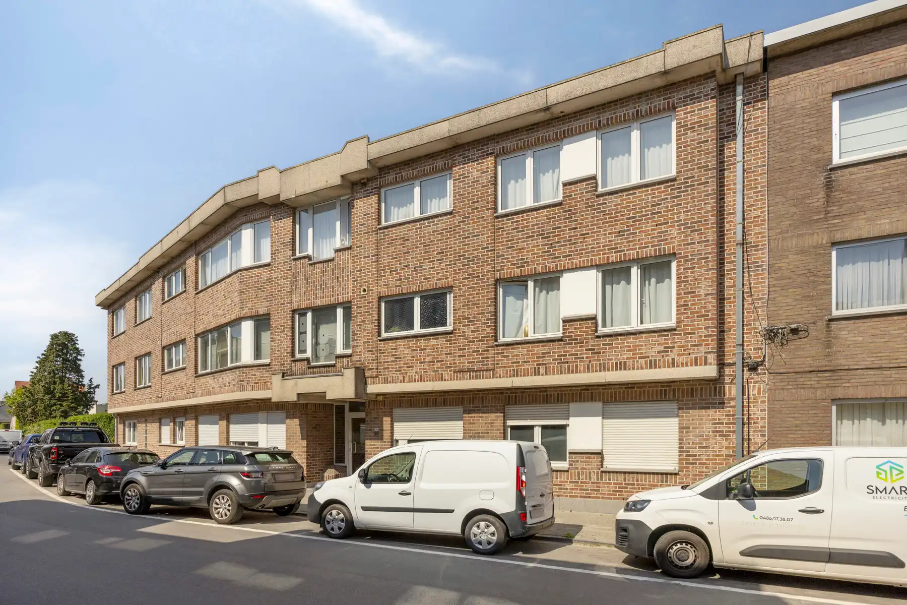 Ruim 2-slaapkamerappartement met terras en parking foto 16