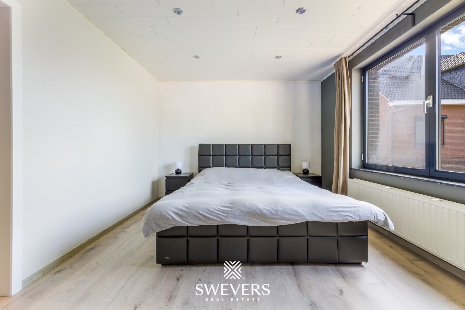 Instapklare halfopen woning met paardenaccommodatie op 73a in Sint-Truiden foto 18