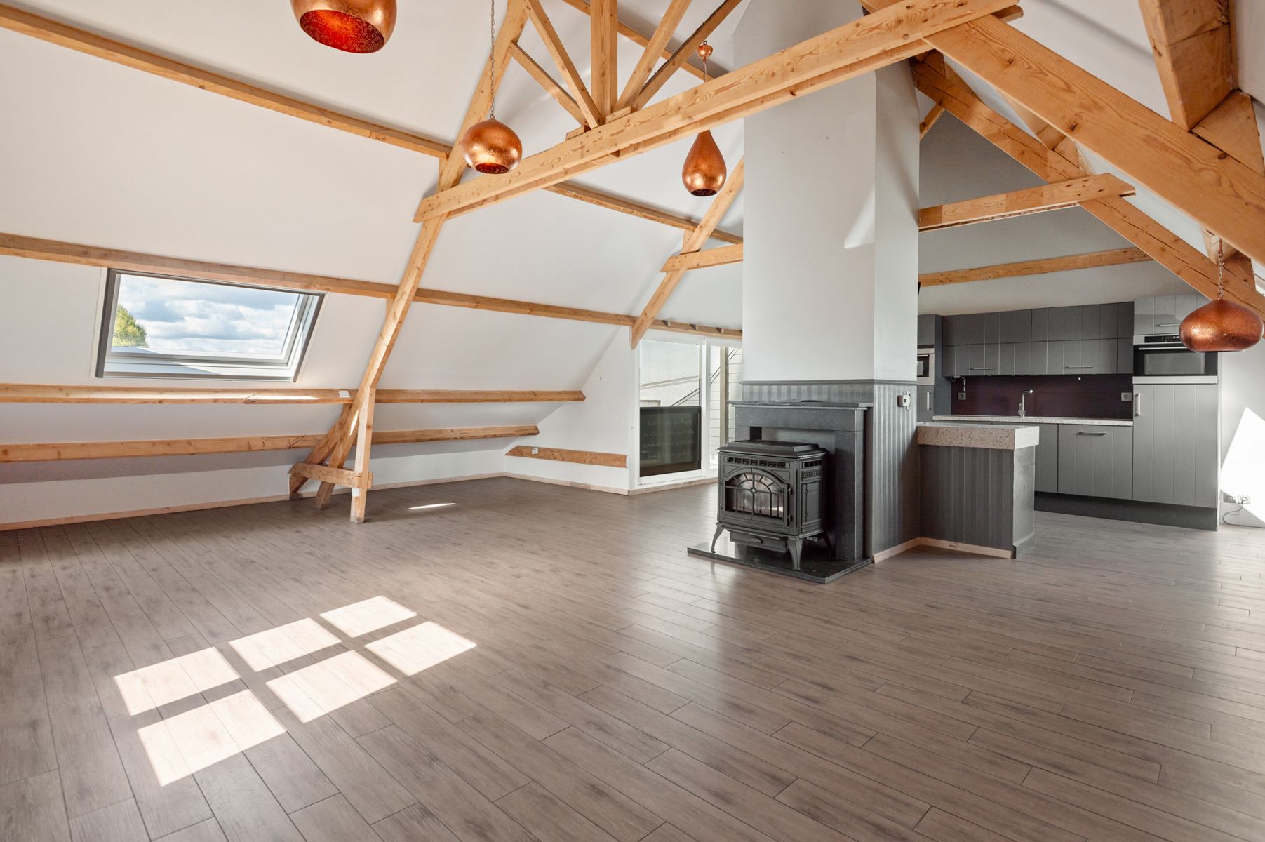 IN OPTIE. Woning met industriehal (212m2) op 2229m2 grond foto 30