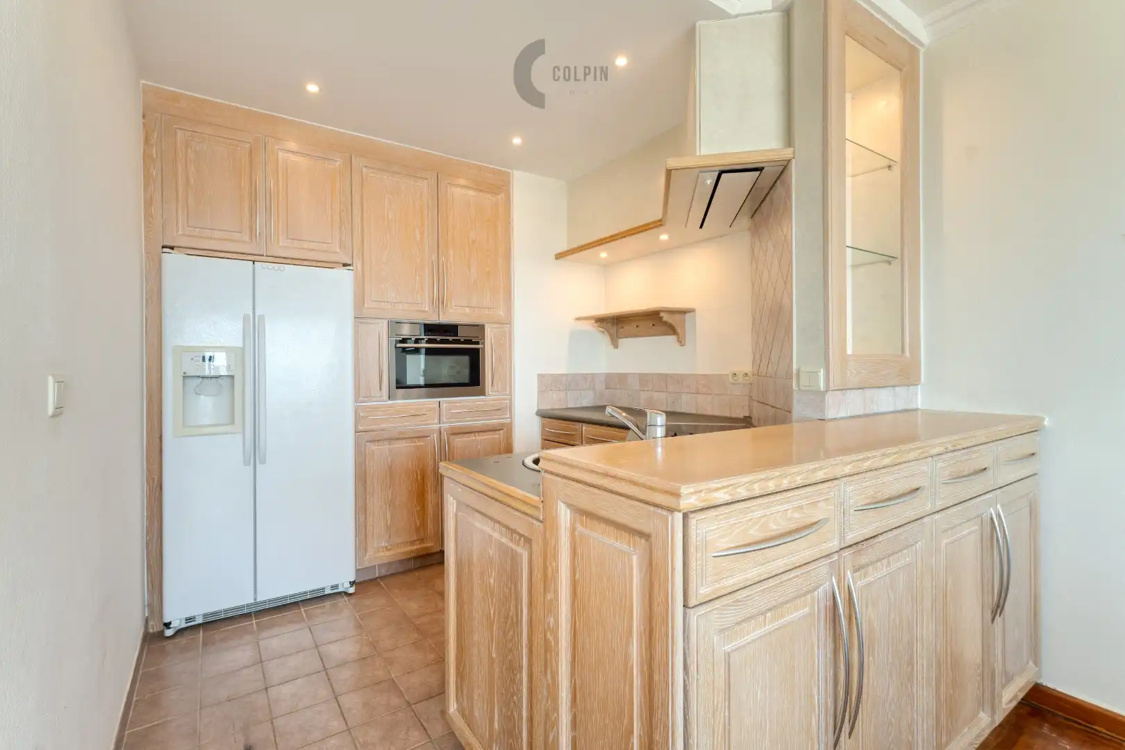 Ruime penthouse met frontaal zeezicht in Duinbergen foto 5