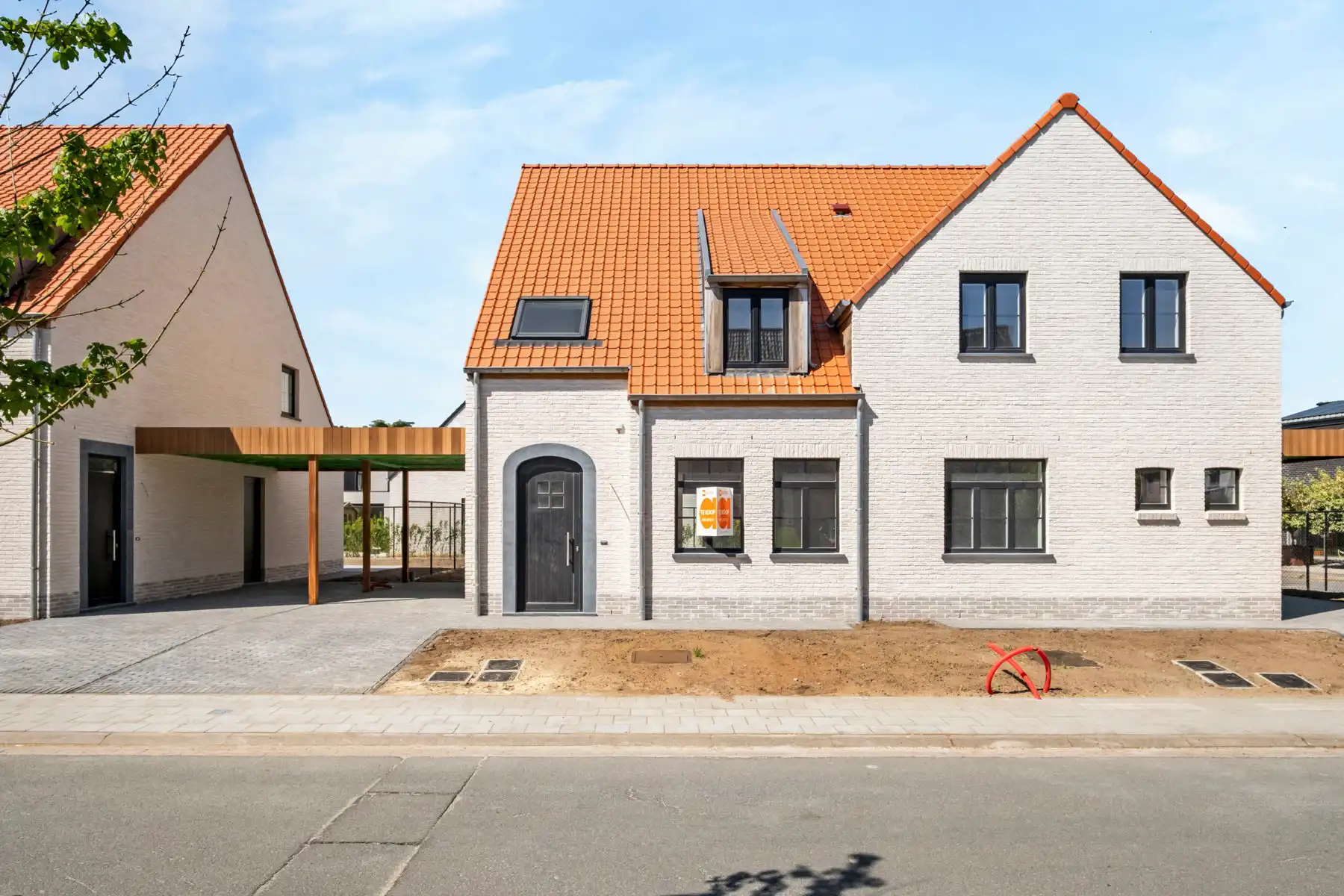 Nieuwbouw afgewerkte woning te Jabbeke - 6% BTW mogelijk foto 2