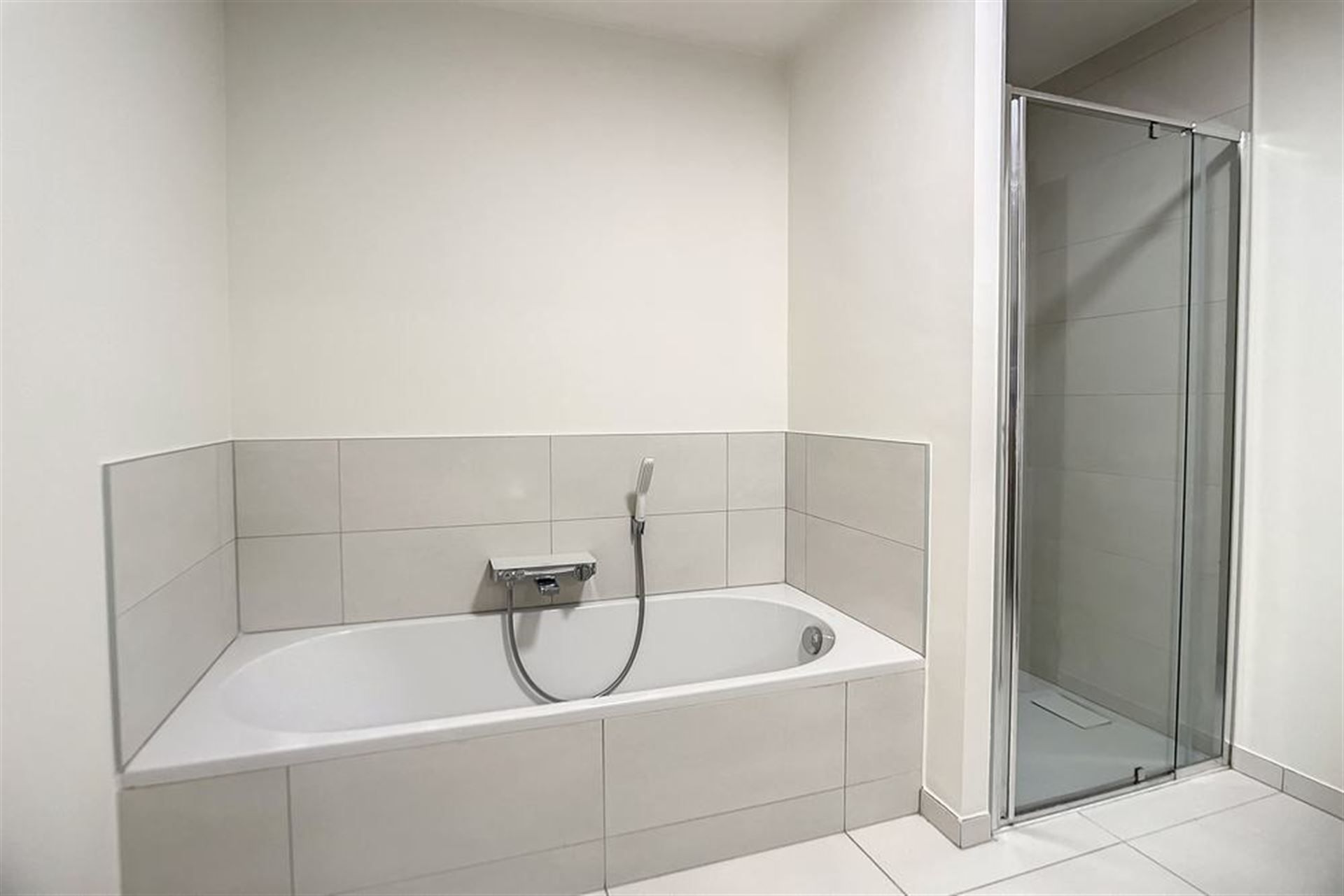 Prachtig duplexappartement (2018) naast park Tervuren foto 11
