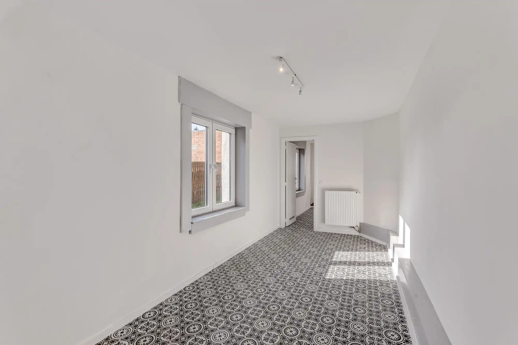 Instapklare woning op toplocatie foto 16