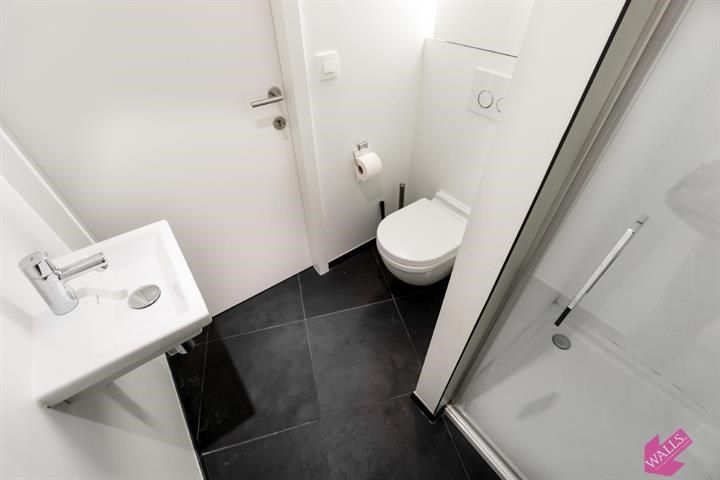 Luxueus en ruim nieuwbouw appartement foto 13