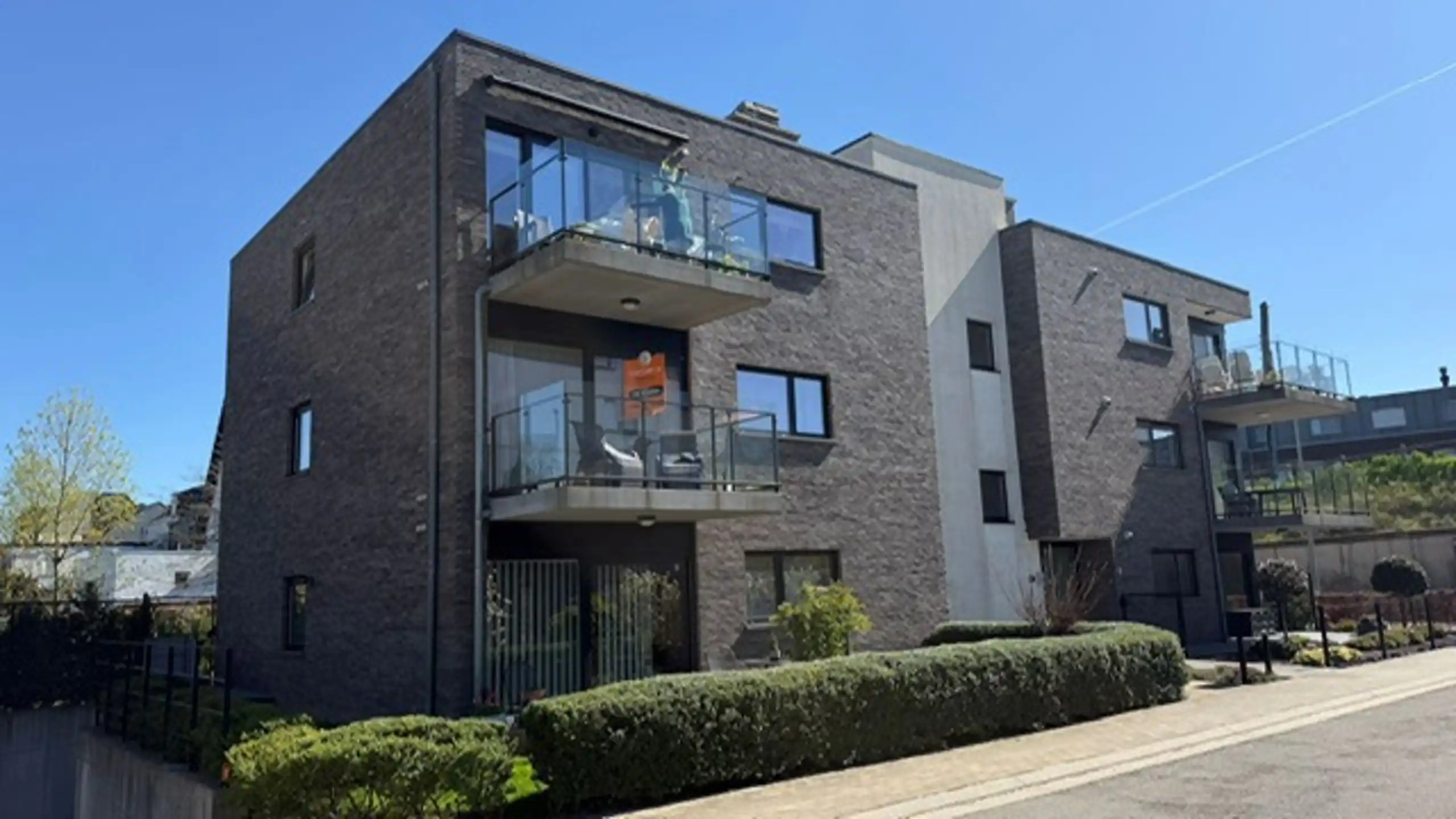 Modern appartement op uitstekende locatie foto {{pictureIndex}}